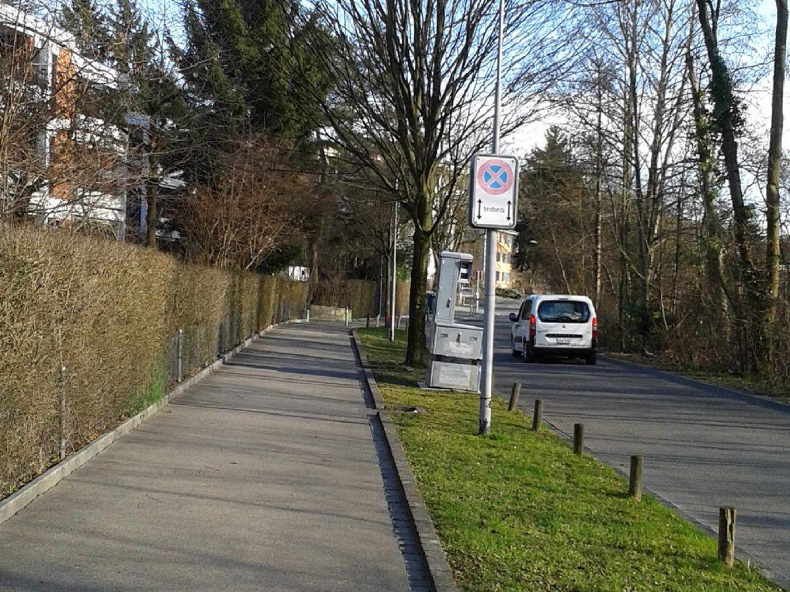 An der Winzerhalde werden zu schnelle Autofahrer geblitzt.