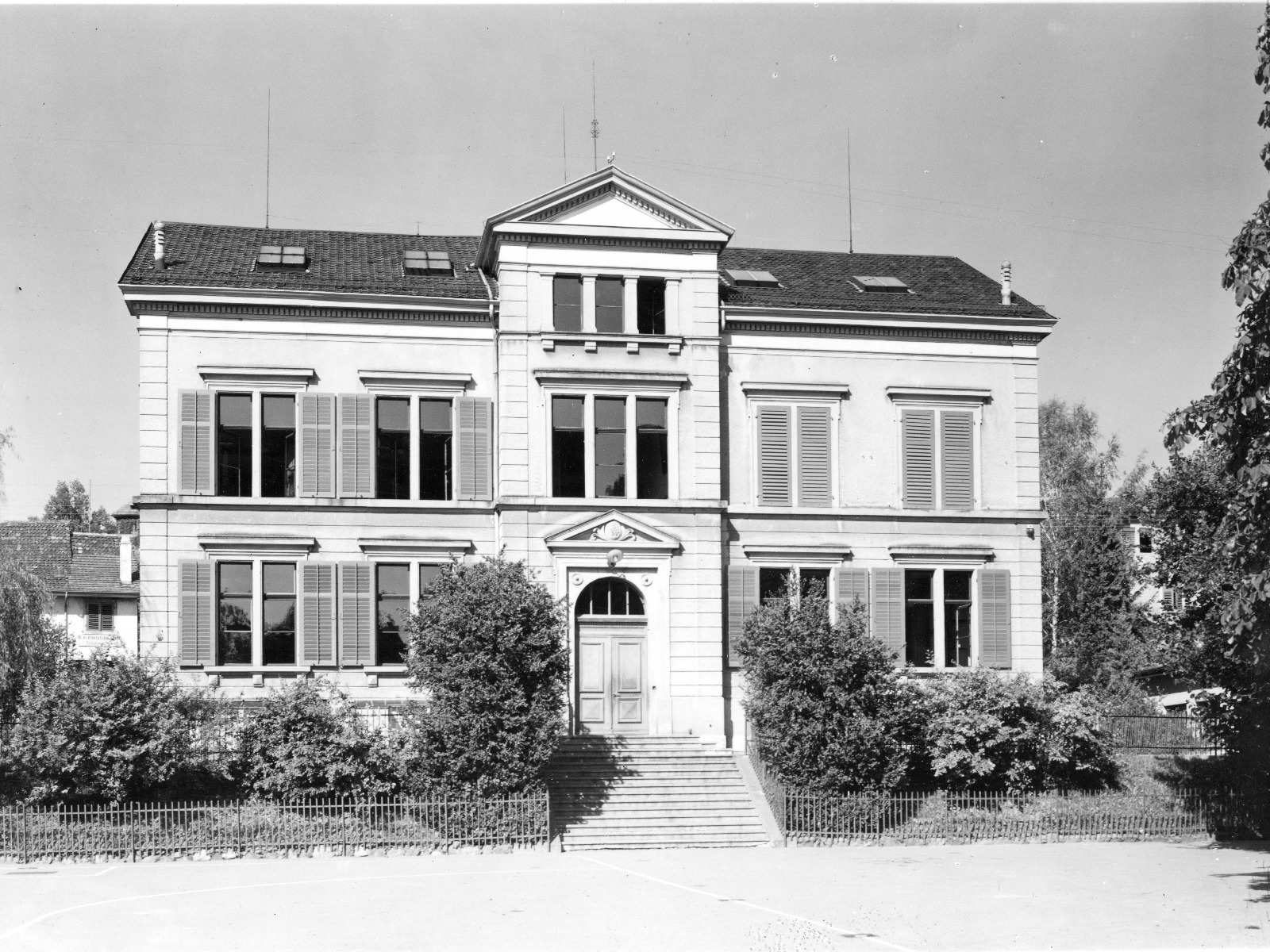 schulen-in-h-ngg-teil-8-das-bl-si-h-ngger-ch