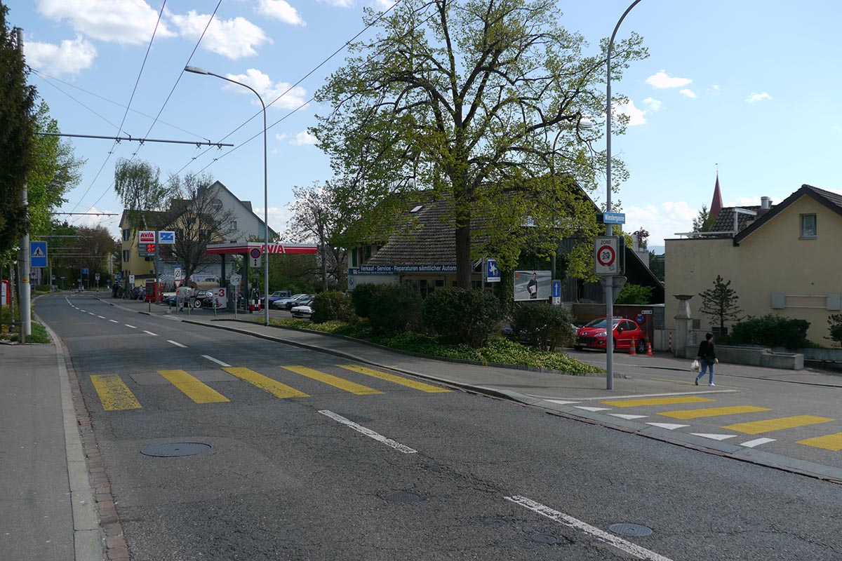 Ab der Wieslergasse bis zur Gsteigstrasse hatten grünliberale Gemeinderäte für die Regensdorferstrasse eine Begegnungszone mit Tempo 20 gewünscht. Nur sie?