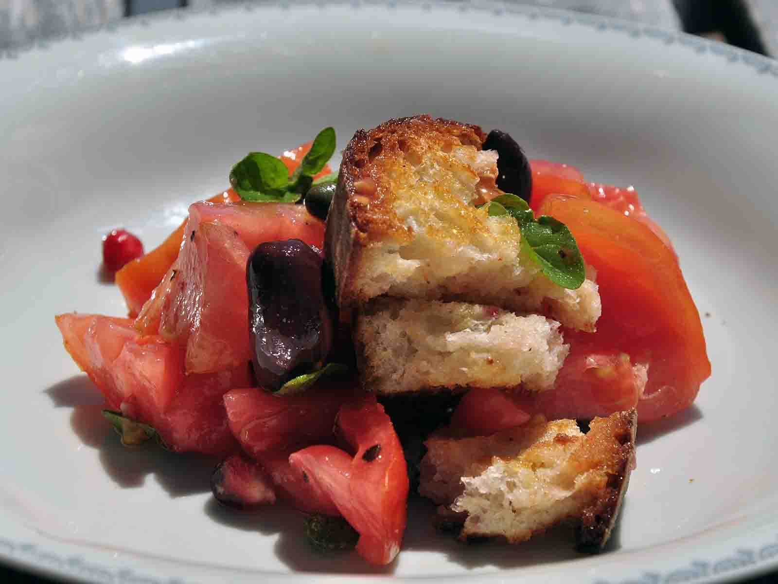 Italienischer Brotsalat nachgekocht.