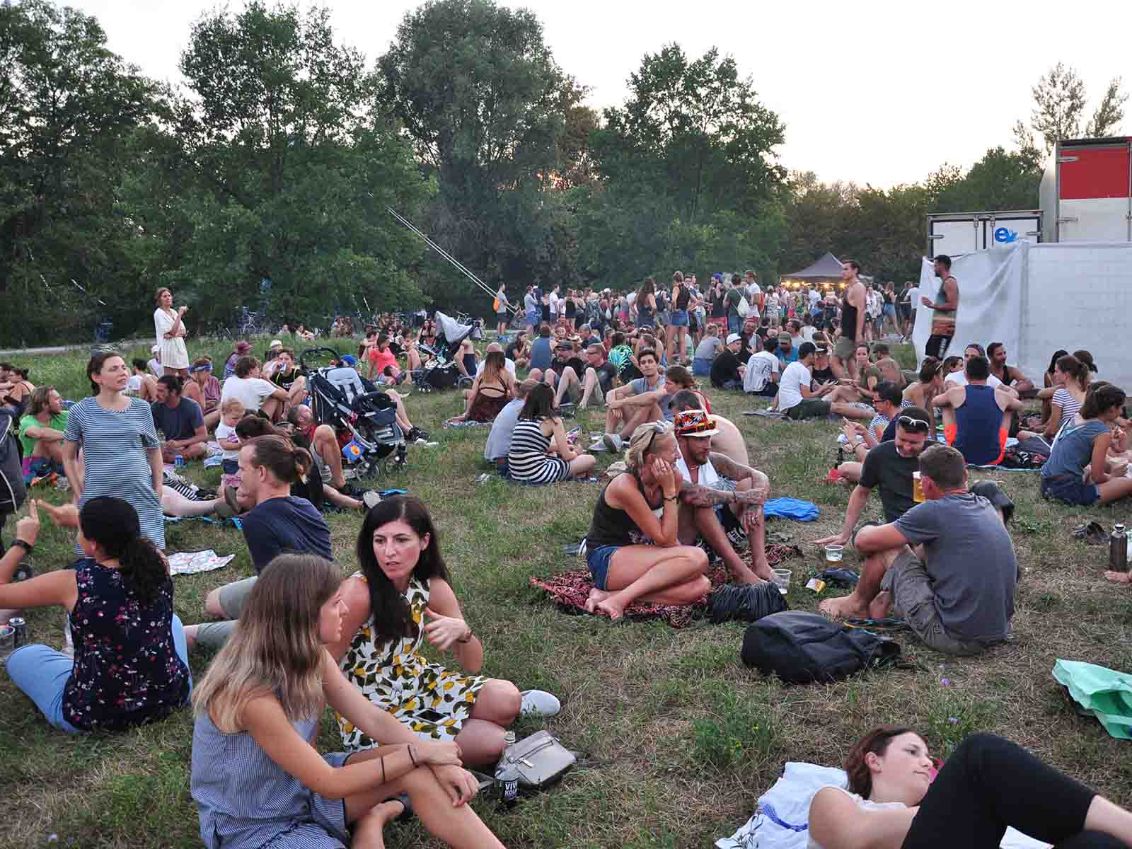 Über 9000 Gäste besuchten das diesjährige Werdinsel Openair – ein neuer Rekord.