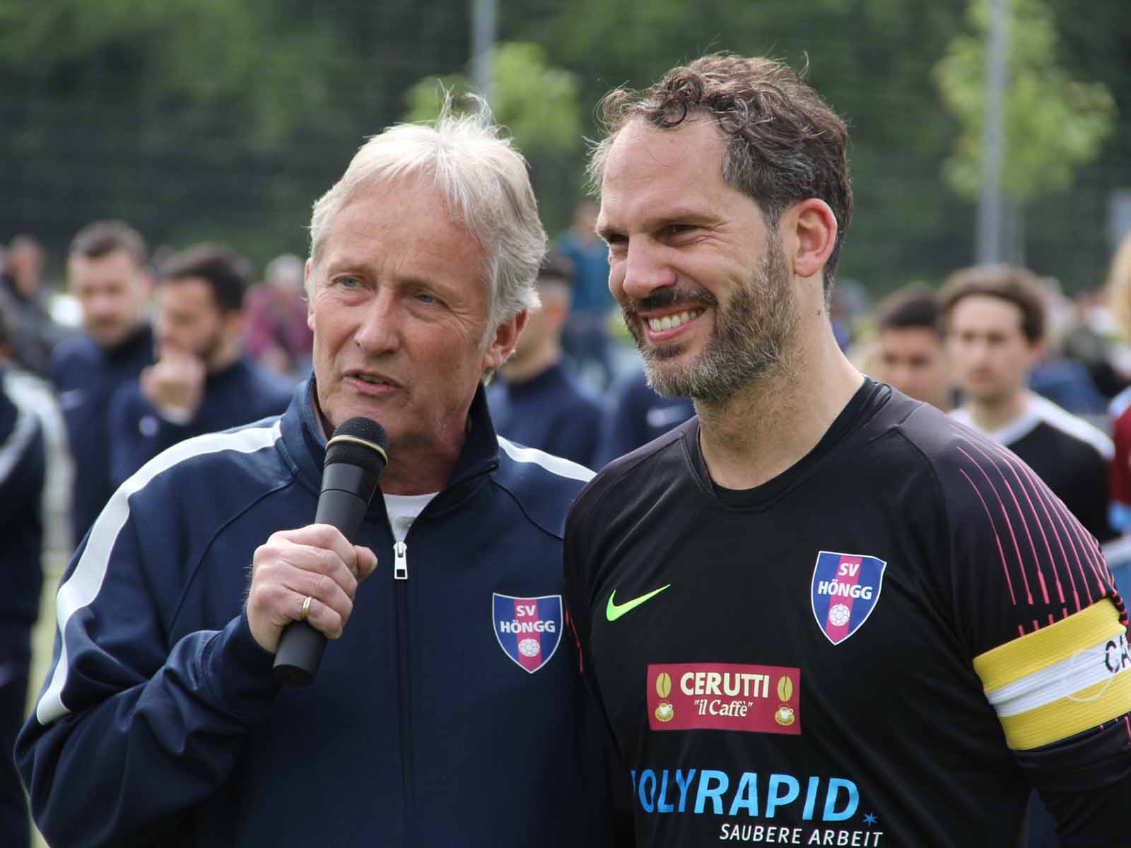 SVH-Präsident Martin Gubler, links, und der scheidende SVH-Torhüter Claude Blank.