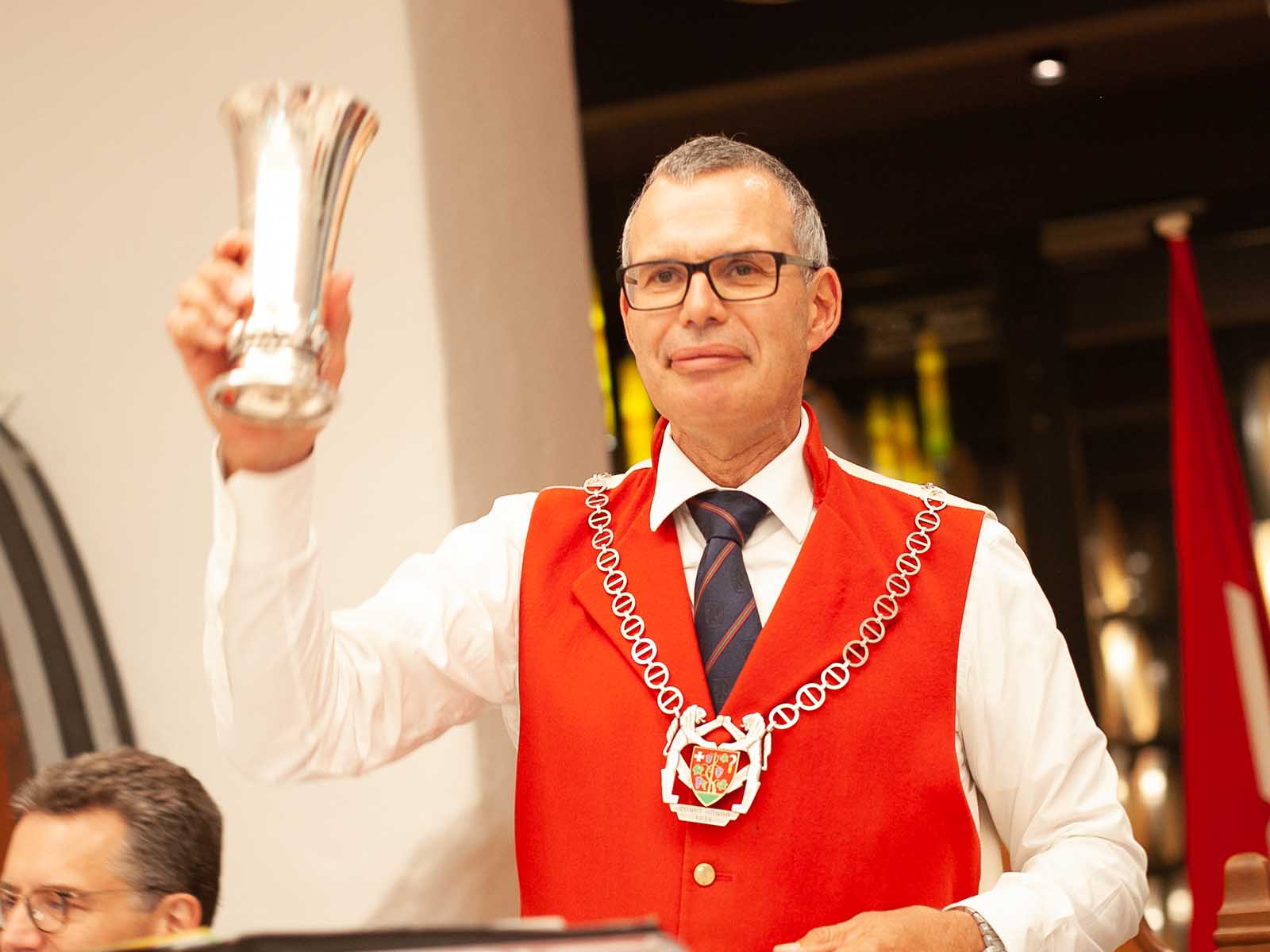 Zunftmeister Walter Zweifel in seinem Element.