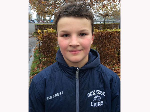Der Sechstklässler Clemens Troxler aus dem Bläsi hat im Alter von drei Jahren mit dem Eishockey angefangen und möchte diese Sportart auch in Zukunft weiterführen.