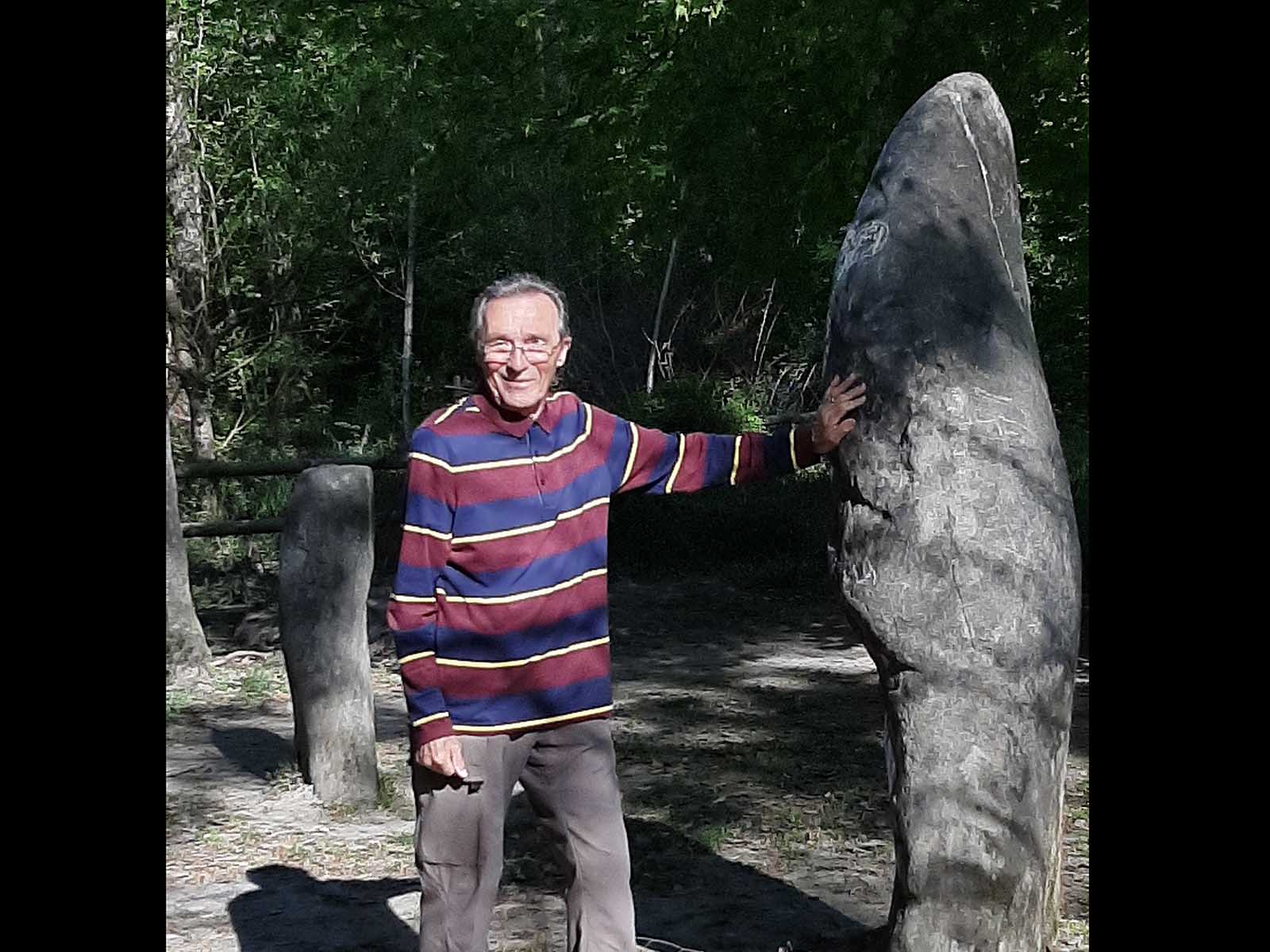 Hans Schweighofer beim Froschweiher im Waidberg, aufgenommen von seiner Frau.