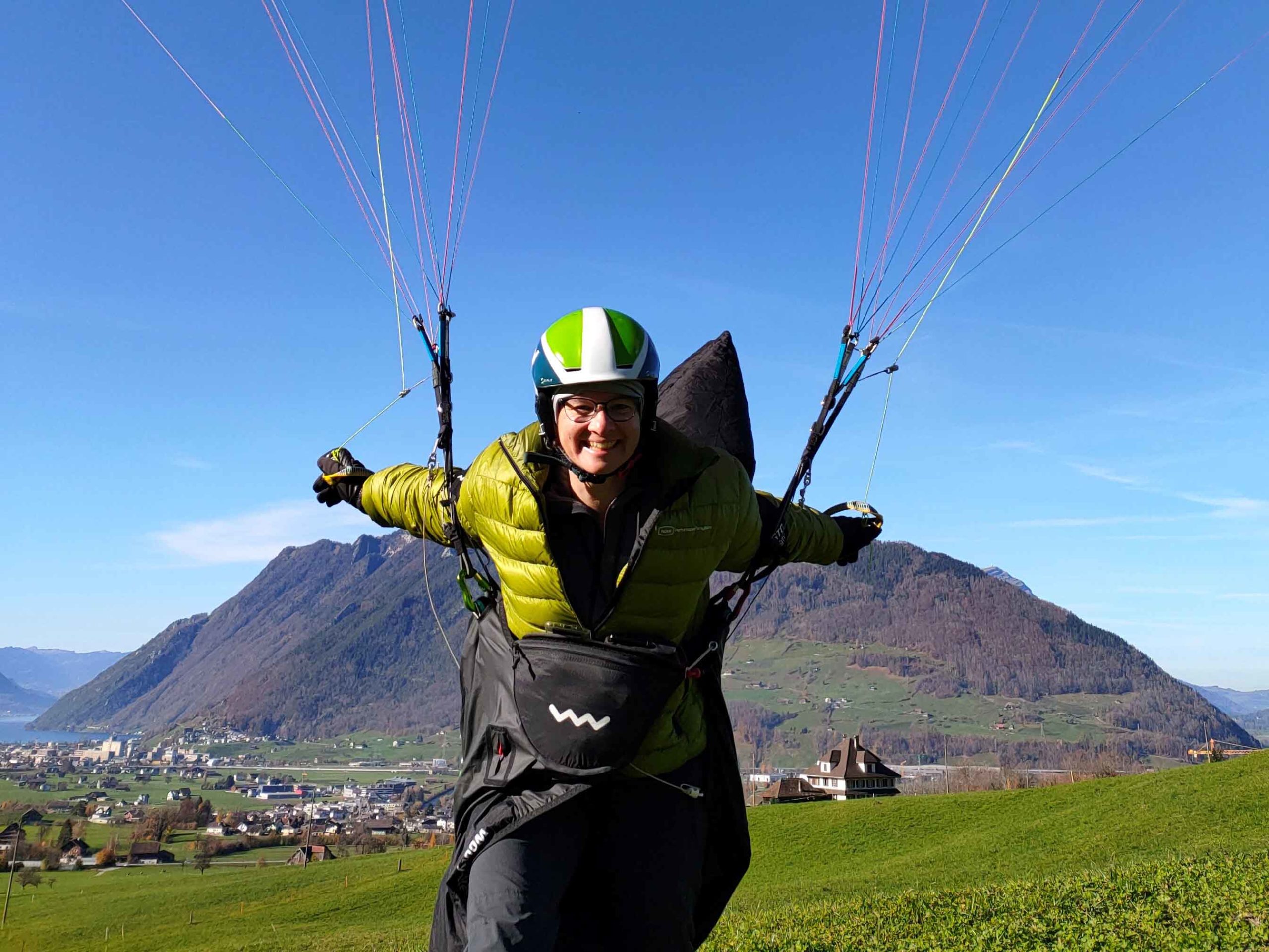 Gut gelandet: das Fliegen ist für Karin Koch-Haug ein willkommener Ausgleich zum Alltag.