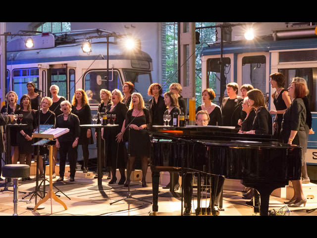 Der Frauenchor Höngg im Tramdepot 2016.