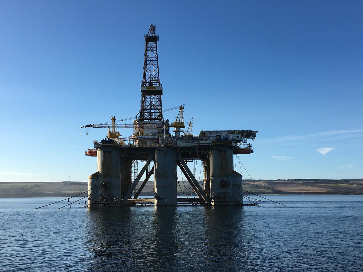 Der Grossteil der hierzulande konsumierten Energie stammt nach wie vor aus fossilen Energieträgern wie Erdöl.