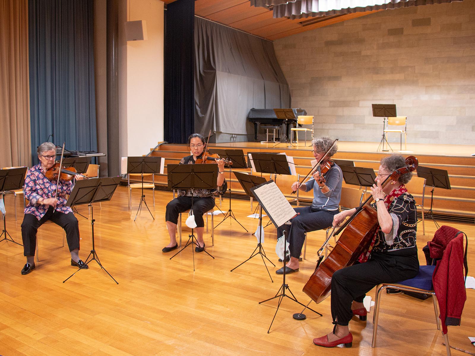 Während des Corona-Jahres formierten sich Musikerinnen der Sinfonietta Höngg zu Kammermusik-Ensembles.